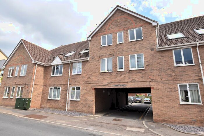 1 Bedroom Flat To Rent In Summer Court, Croxton Road, Thetford, Norfolk, IP24