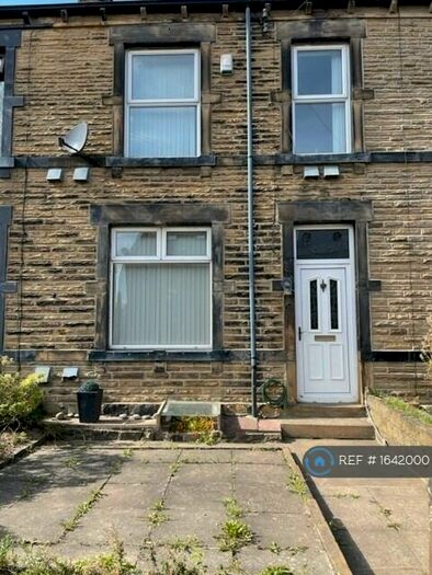 3 Bedroom Terraced House To Rent In Scotchman Lane, Morley, Leeds, LS27