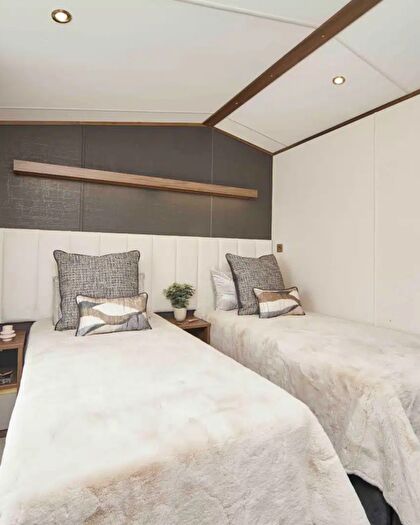 2 Bedroom Lodge For Sale In Tedburn St Mary, Exeter, EX6