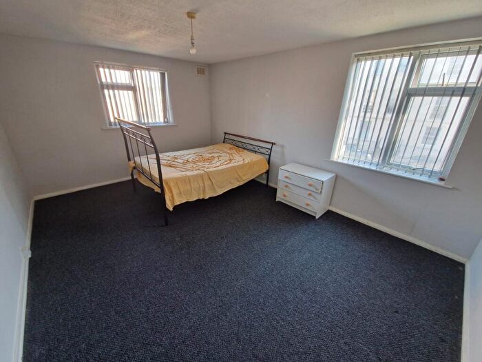 2 Bedroom Flat To Rent In Alexander Court, Brunswick Street, Leamington Spa, CV31