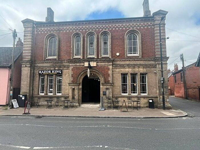1 Bedroom Flat To Rent In High Street, Needham Market, IP6