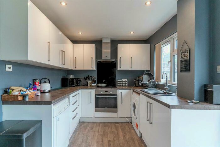 3 Bedroom End Of Terrace House To Rent In Guilfords, Harlow, Essex, CM17