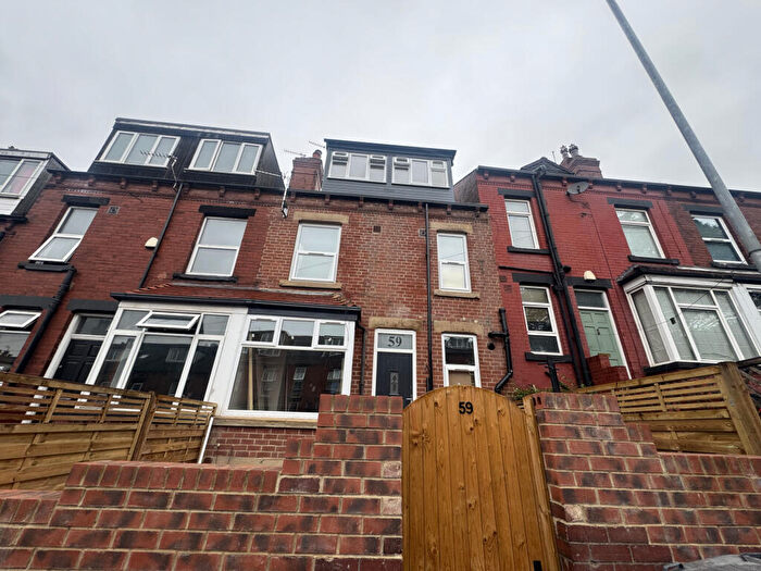2 Bedroom Terraced House To Rent In Woodside Avenue, Leeds, LS4