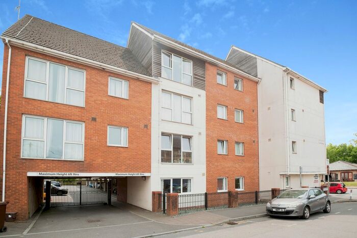 2 Bedroom Link Detached House To Rent In Blackweir Terrace, Cathays, Cardiff, CF10