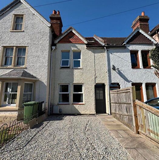 4 Bedroom Terraced House To Rent In Wessex Road, Didcot, OX11