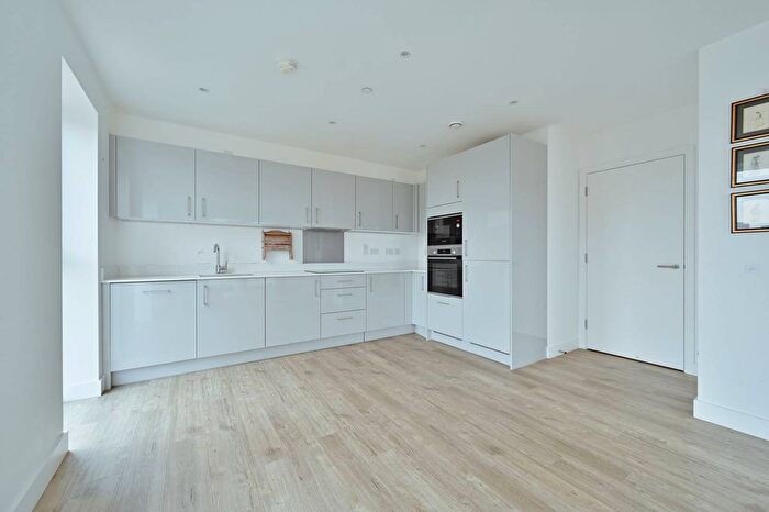 2 Bedroom Flat To Rent In Sheepcote Road, Harrow, HA1