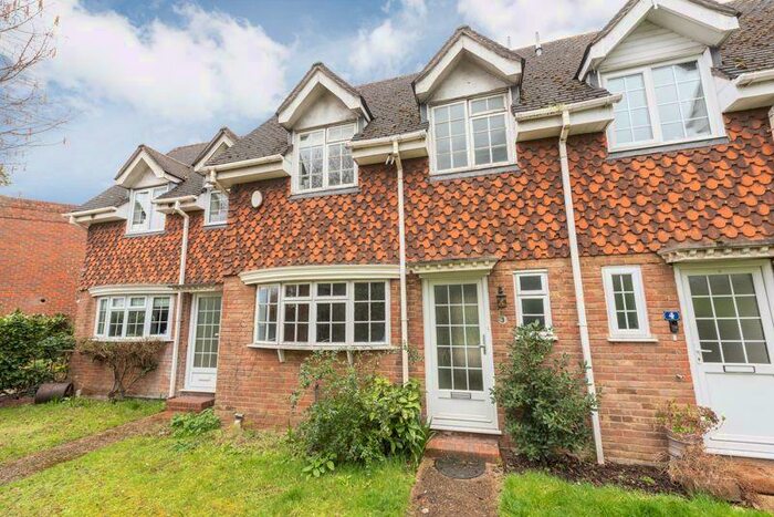 3 Bedroom Terraced House To Rent In Ashley Road, Walton-On-Thames, KT12