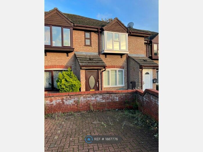 1 Bedroom Flat To Rent In Enville Way, Highwoods, Colchester, CO4