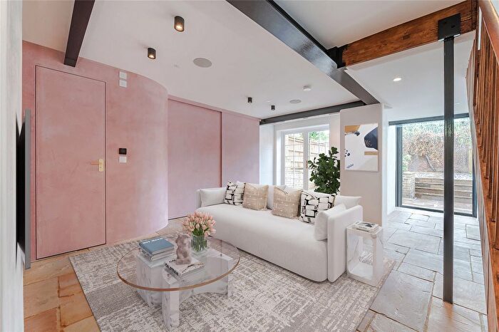 3 Bedroom Terraced House To Rent In Old Palace Lane, Richmond, TW9