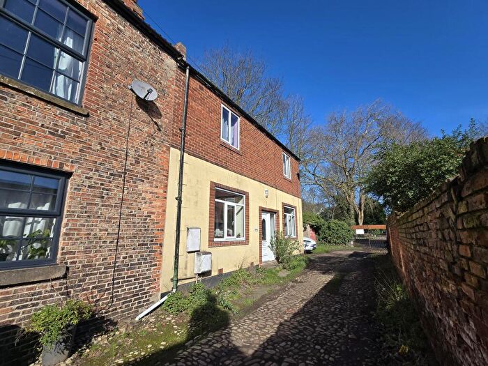 3 Bedroom End Of Terrace House For Sale In C King Street, Thorne, Doncaster, South Yorkshire, DN8