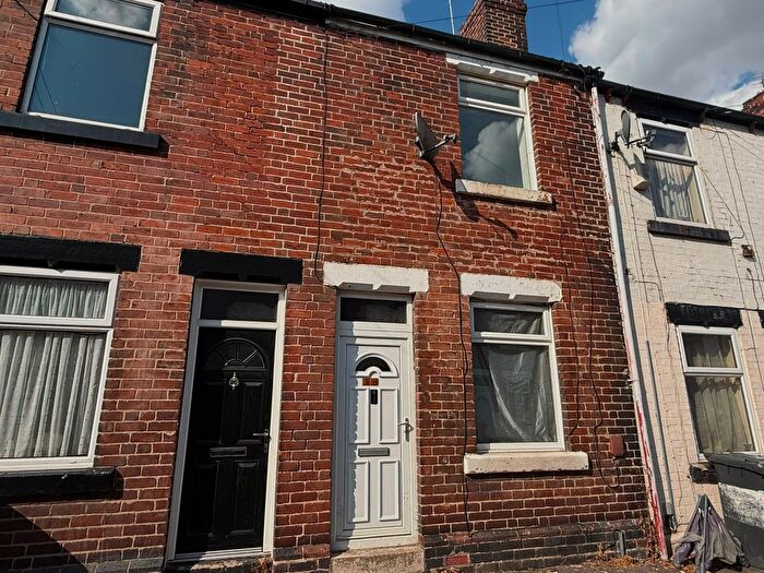 2 Bedroom Terraced House To Rent In Avondale Road, Rotherham, S61