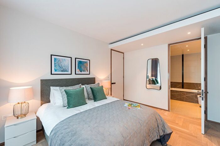 2 Bedroom Flat To Rent In Lewis Cubitt Walk, Kings Cross, N1C