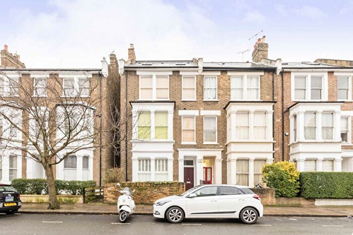 1 Bedroom Flat To Rent In Lena Gardens, Hammersmith, W6