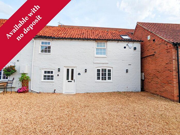 2 Bedroom Cottage To Rent In High Street, Bottesford, NG13