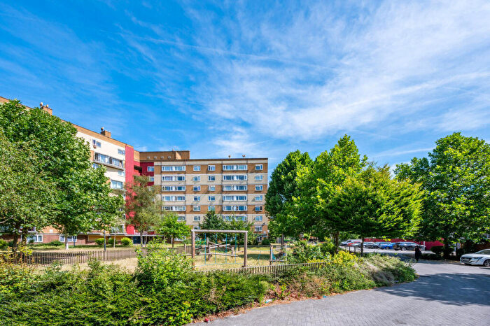 1 Bedroom Flat For Sale In Gorefield House, Kilburn, London, NW6