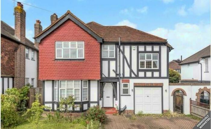 4 Bedroom Detached House To Rent In Wickham Court Road, West Wickham, BR4