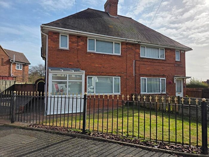 3 Bedroom Semi Detached House For Sale In Wakefield Road, Northampton, NN2