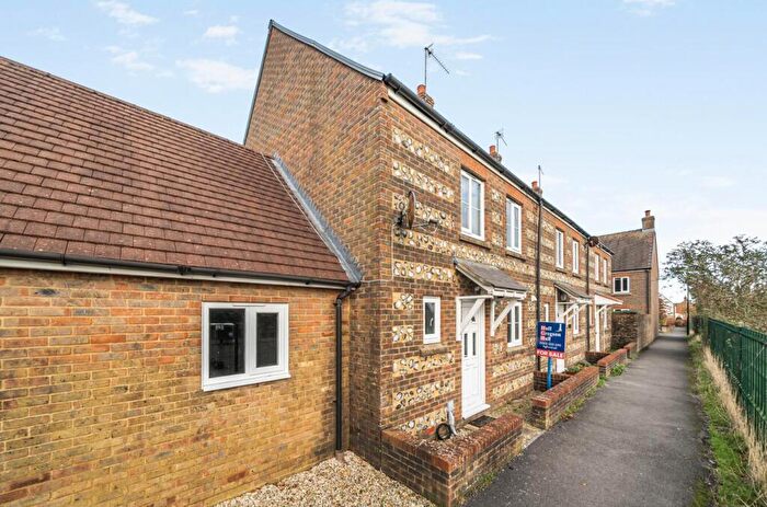 2 Bedroom End Of Terrace House For Sale In Standfast Walk, Dorchester, DT1