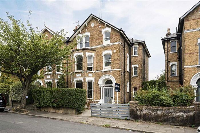 2 Bedroom Flat For Sale In Tressillian Road, Brockley, SE4