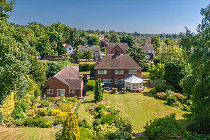 5 Bedroom Detached House For Sale In Bedford Road, Maulden, Bedfordshire, MK45