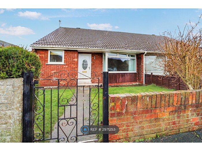3 Bedroom Bungalow To Rent In Sandra Drive, Newton-Le-Willows, WA12