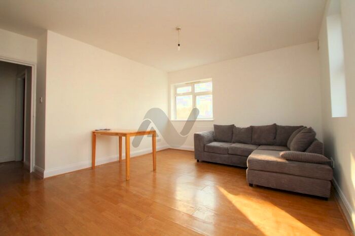 3 Bedroom Maisonette To Rent In Vartry Road, London, N15