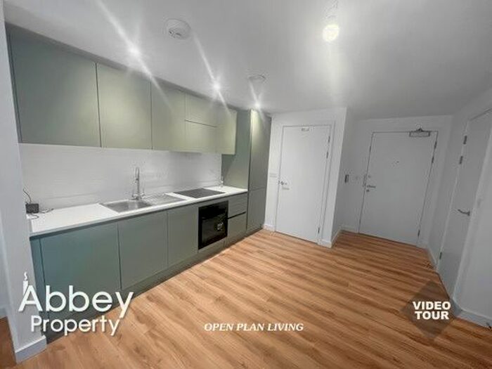 1 Bedroom Flat To Rent In Kimpton Road, Luton, LU2