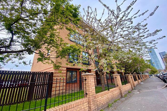 2 Bedroom Flat To Rent In Old Birley Street, Manchester, M15