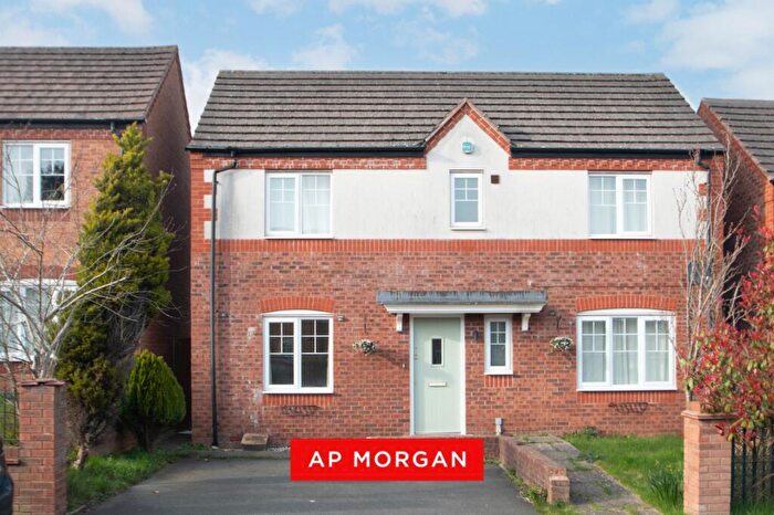 3 Bedroom Detached House To Rent In Ley Hill Farm Road, Birmingham, West Midlands, B31