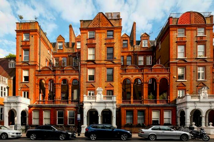 Studio To Rent In Harrington Gardens, South Kensington, SW7