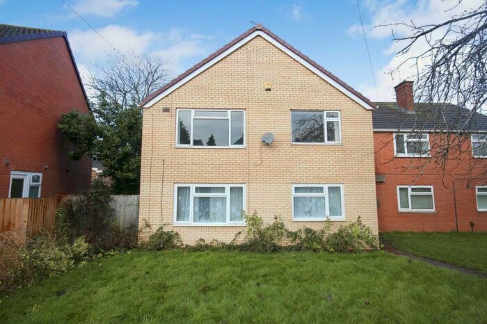1 Bedroom Flat To Rent In Denby Close, Leamington Spa, CV32