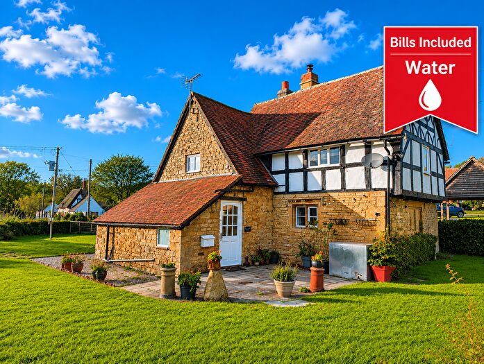 2 Bedroom Cottage To Rent In Middle Farm, Grafton, Tewkesbury, GL20