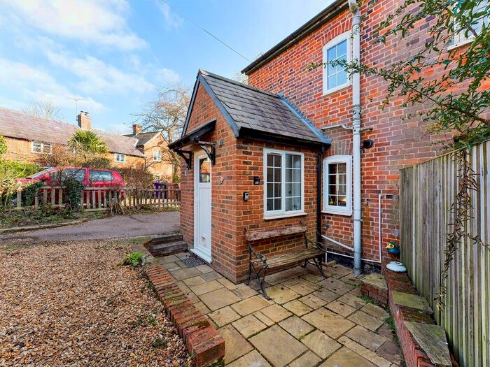 2 Bedroom Cottage To Rent In Maiden Street, Weston, Hitchin, SG4