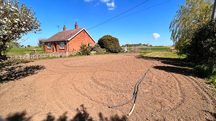 2 Bedroom Detached Bungalow For Sale In Cross Drove, Tydd St Giles, PE13