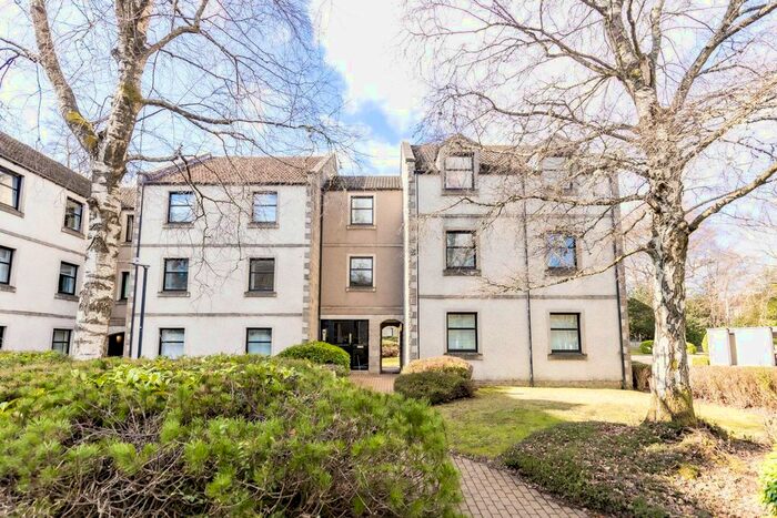 2 Bedroom Flat To Rent In Craigieburn Park, Aberdeen, AB15