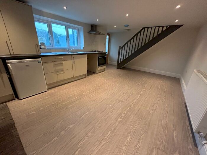 1 Bedroom Terraced House To Rent In Spa Lane, Huddersfield, West Yorkshire, HD7