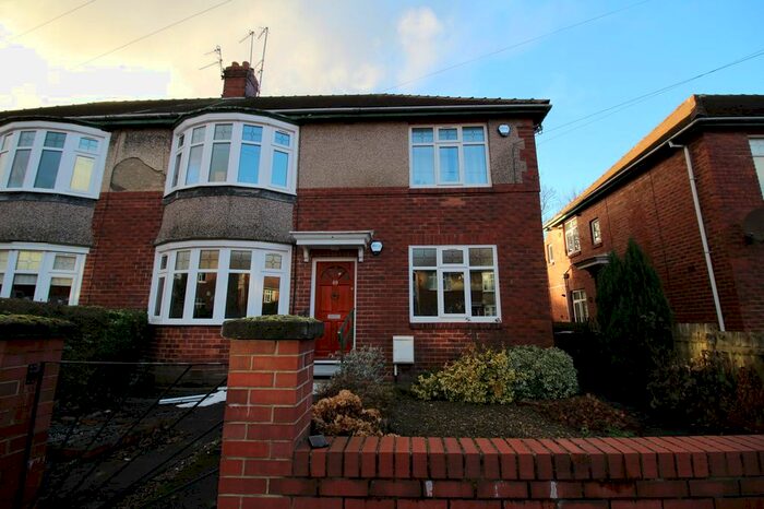 2 Bedroom Flat To Rent In Strathmore Road, Gosforth, Newcastle Upon Tyne, NE3