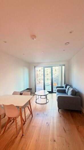 1 Bedroom Flat To Rent In The Axium, Windmill Street, B1