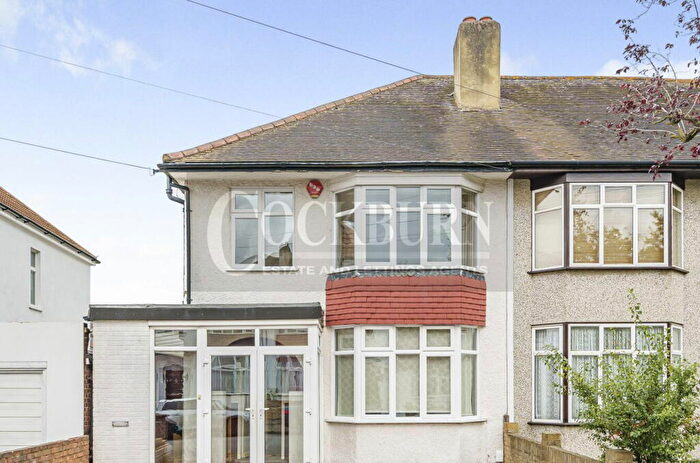 3 Bedroom Semi-Detached House To Rent In Eastnor Road, New Eltham, SE9