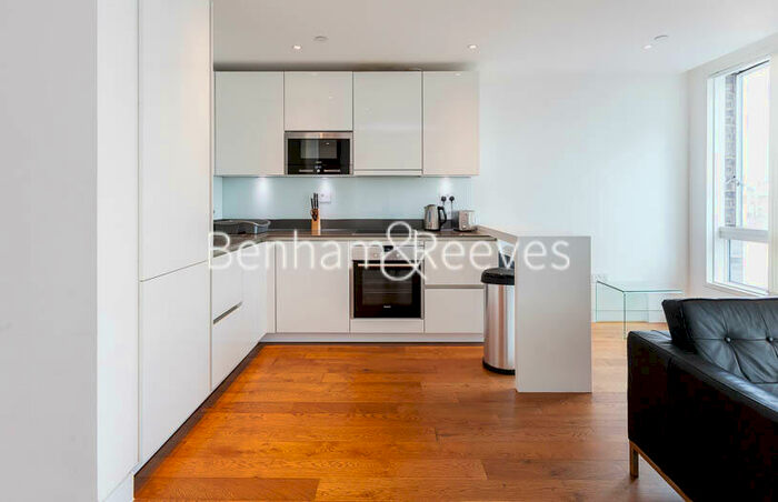 1 Bedroom Apartment To Rent In Leonard Street, Shoreditch, EC2A