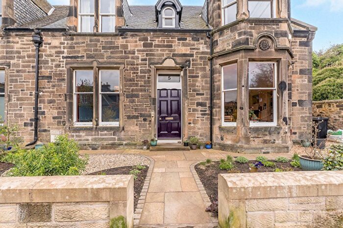 5 Bedroom Semi-Detached House For Sale In St. Marks Place, Edinburgh, EH15