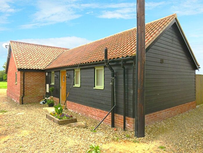 2 Bedroom Bungalow To Rent In King Row, Shipdham, Thetford, IP25
