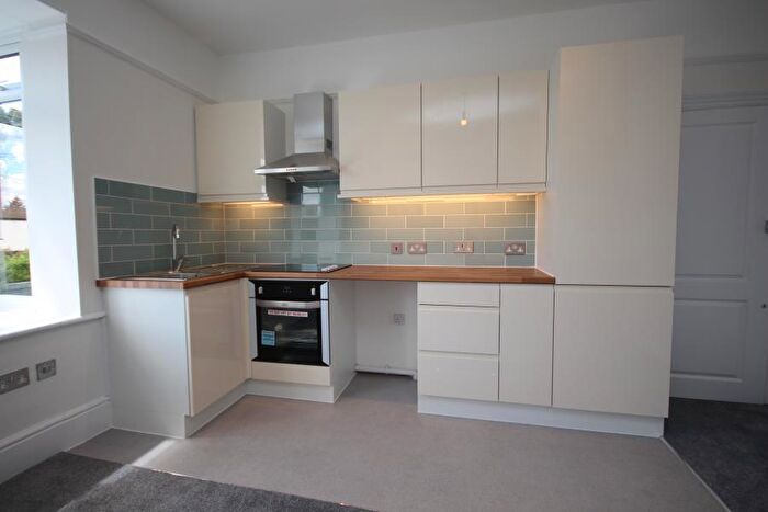 1 Bedroom Apartment To Rent In Woking, Surrey, GU21