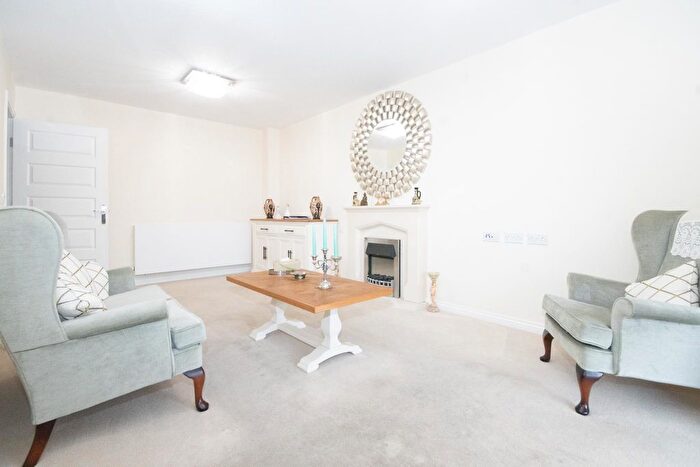 1 Bedroom Property For Sale In Heath Lodge, Marsh Road, Pinner, HA5