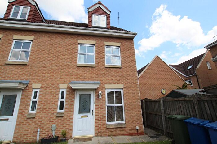 3 Bedroom Semi-Detached House To Rent In Lilac Road, Brough, East Riding Of Yorkshire, HU15