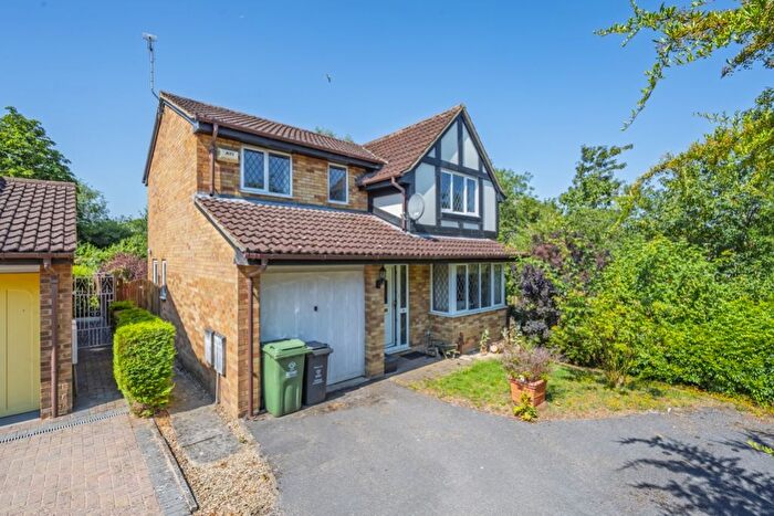 4 Bedroom Detached House For Sale In Kirktonhill Road, Westlea, SN5