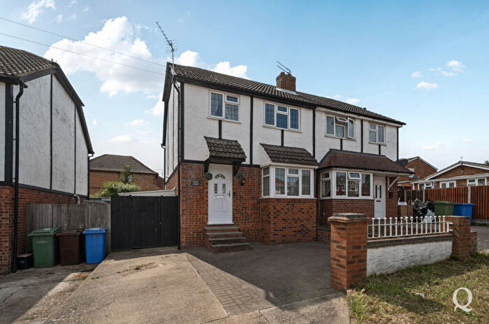3 Bedroom Semi-Detached House For Sale In Thorn Hill Road, Warden, Sheerness, Kent, ME12