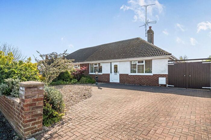 2 Bedroom Bungalow For Sale In Castleview Road, Stratton St Margaret, Swindon, SN3