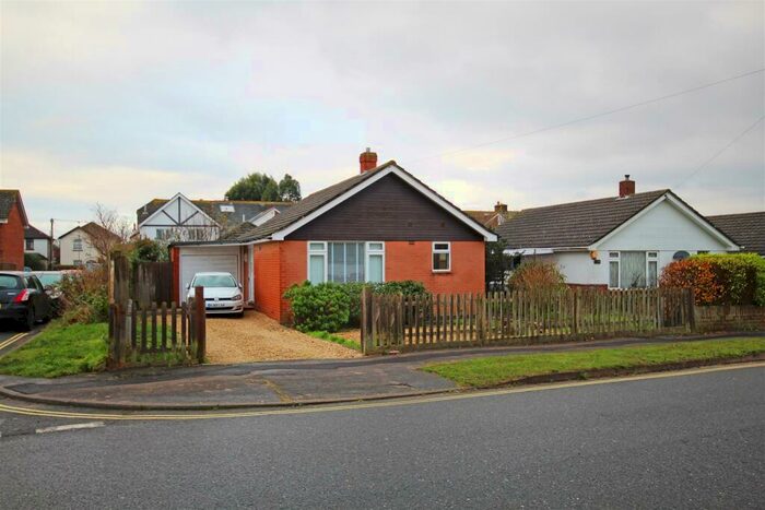 2 Bedroom Detached House To Rent In Sea Road, Barton On Sea, New Milton, BH25