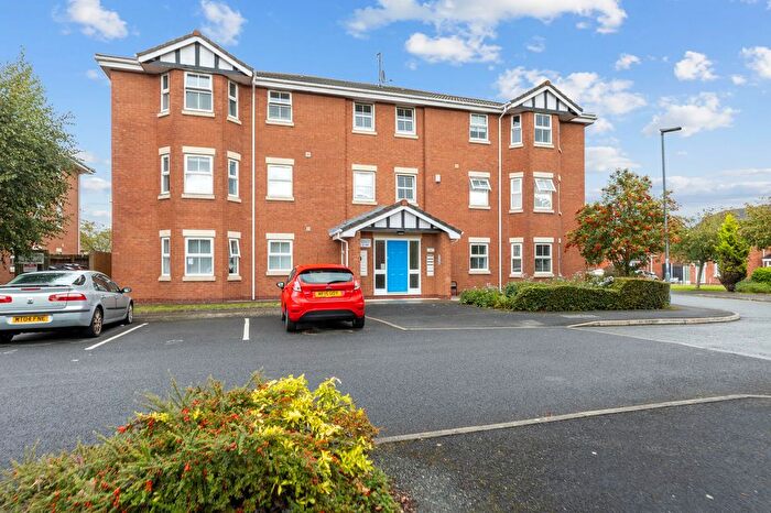 1 Bedroom Flat For Sale In Finsbury Close, Great Sankey, WA5